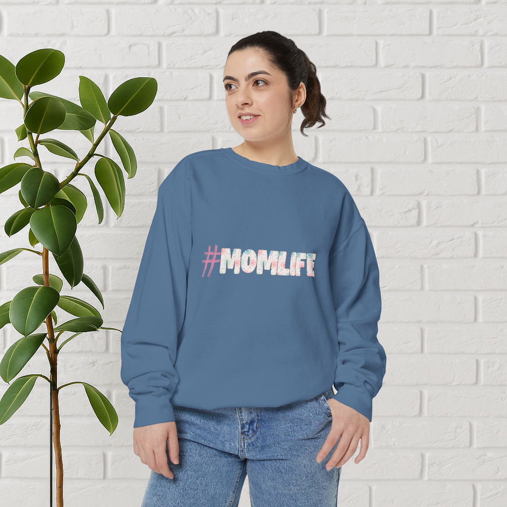 #MOMLIFE Floral Print Sweatshirt – Cute & Comfy Mom Vibes