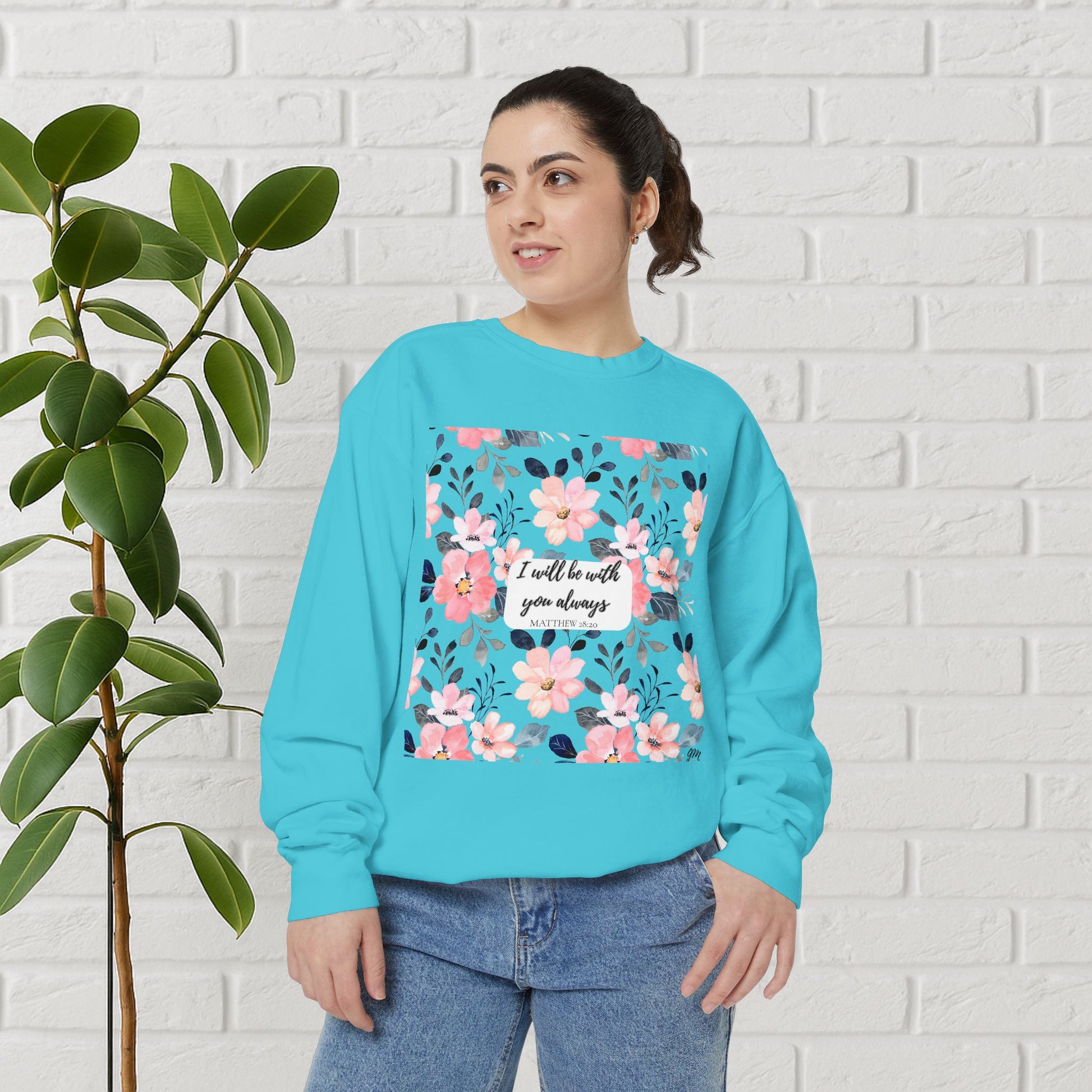 Faith in Bloom” Scripture Sweatshirt – Matthew 28:20 | Floral Christian Apparel