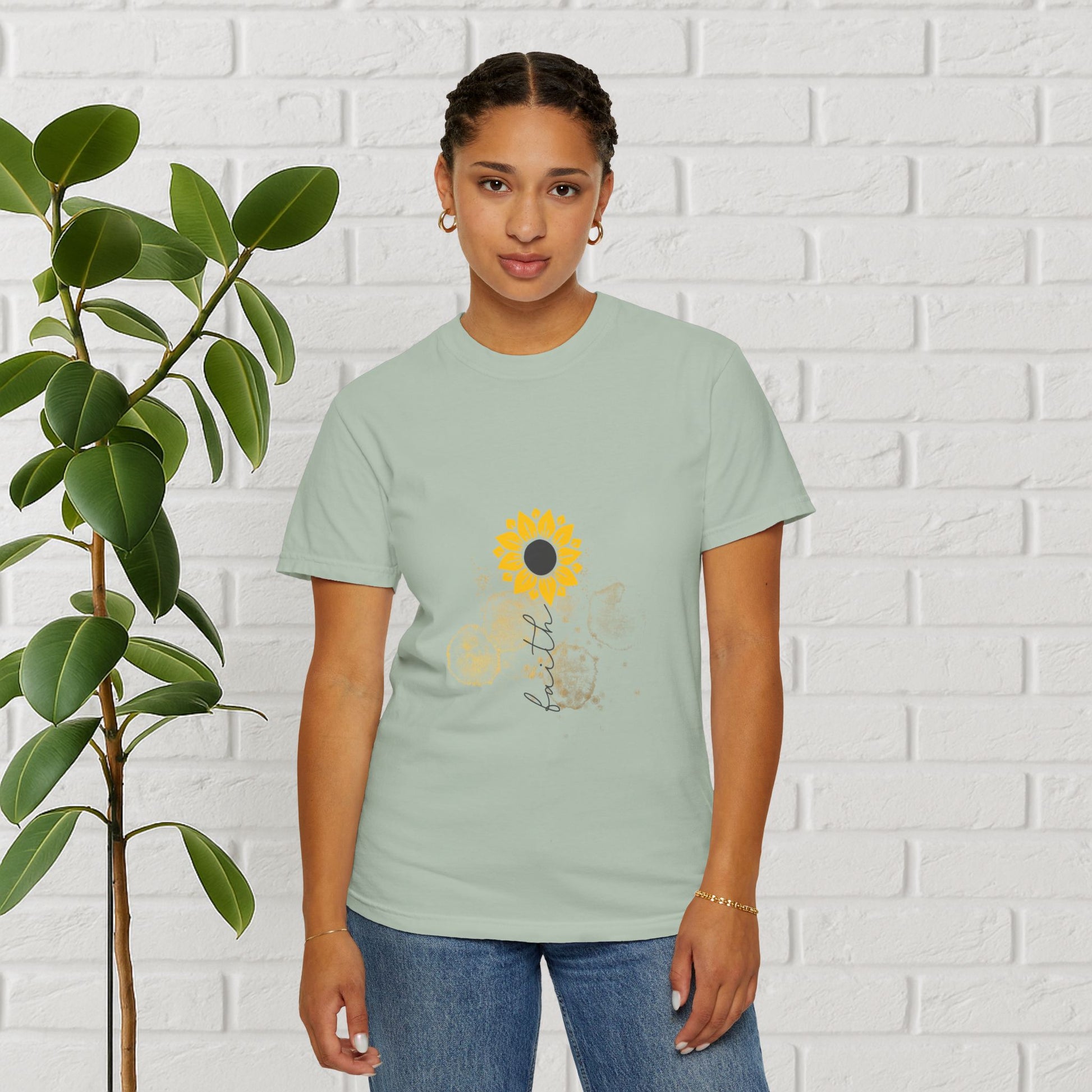 Faith in Bloom – Sunflower Tee