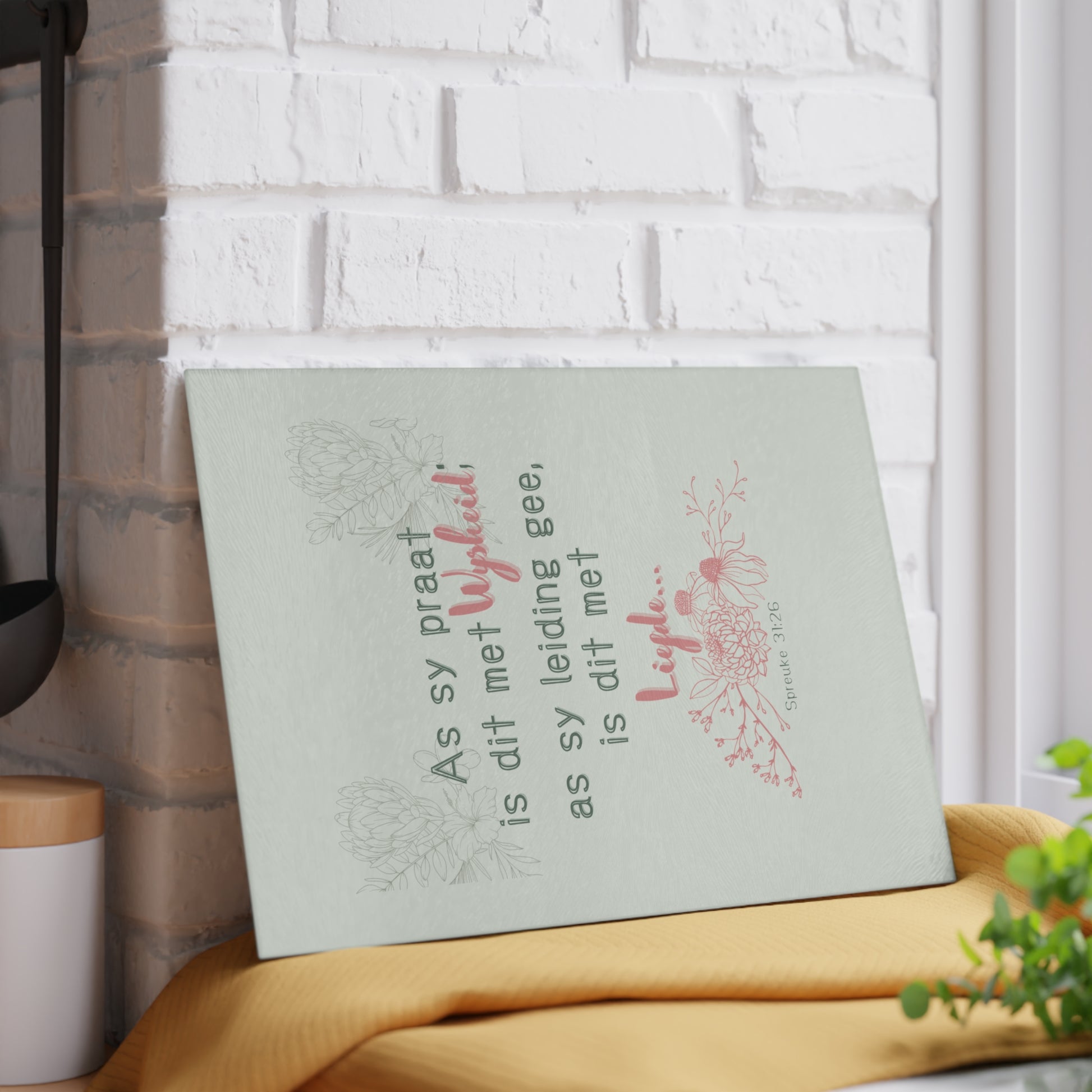 Personalized Glass Cutting Board - Perfect Gift for Moms, Kitchen Decor, Wedding Gifts, Unique Housewarming Present, Engraved Kitchen Tool