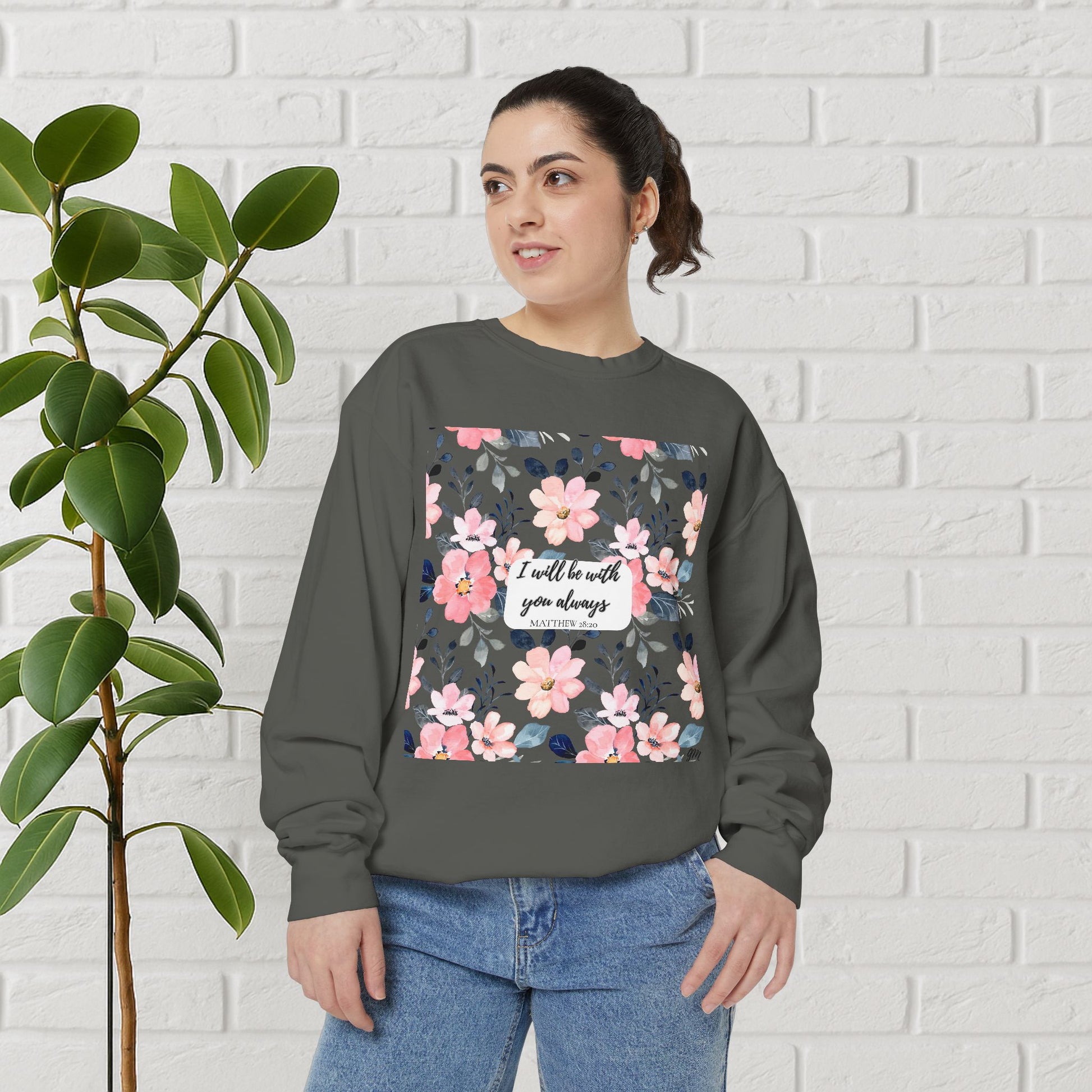 Faith in Bloom” Scripture Sweatshirt – Matthew 28:20 | Floral Christian Apparel