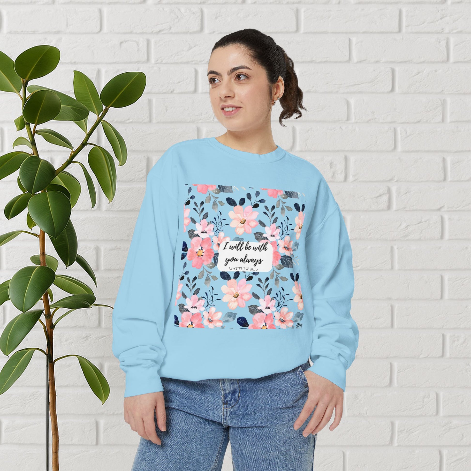 Faith in Bloom” Scripture Sweatshirt – Matthew 28:20 | Floral Christian Apparel