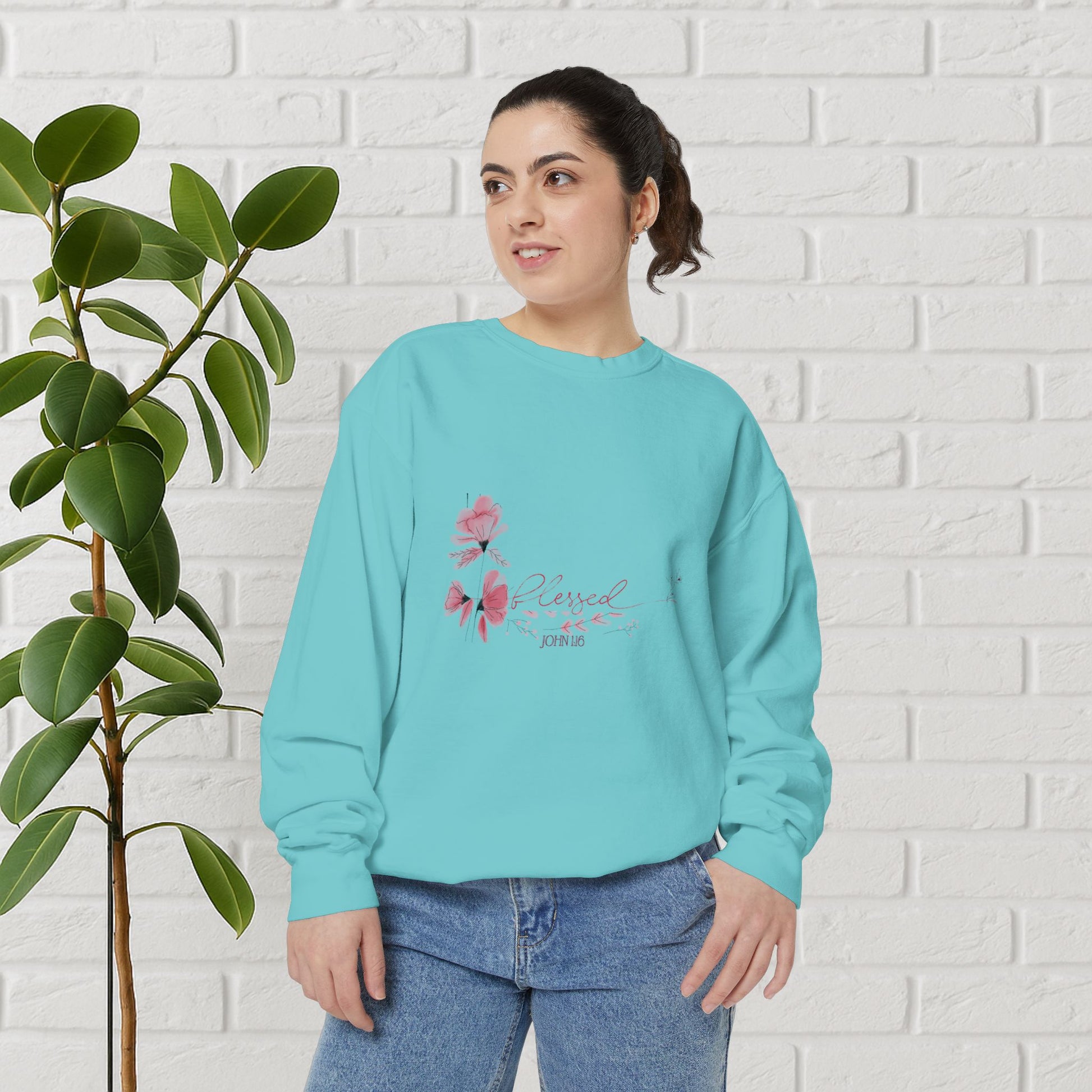 “Blessed” John 1:16 Sweatshirt – Grace in Every Thread