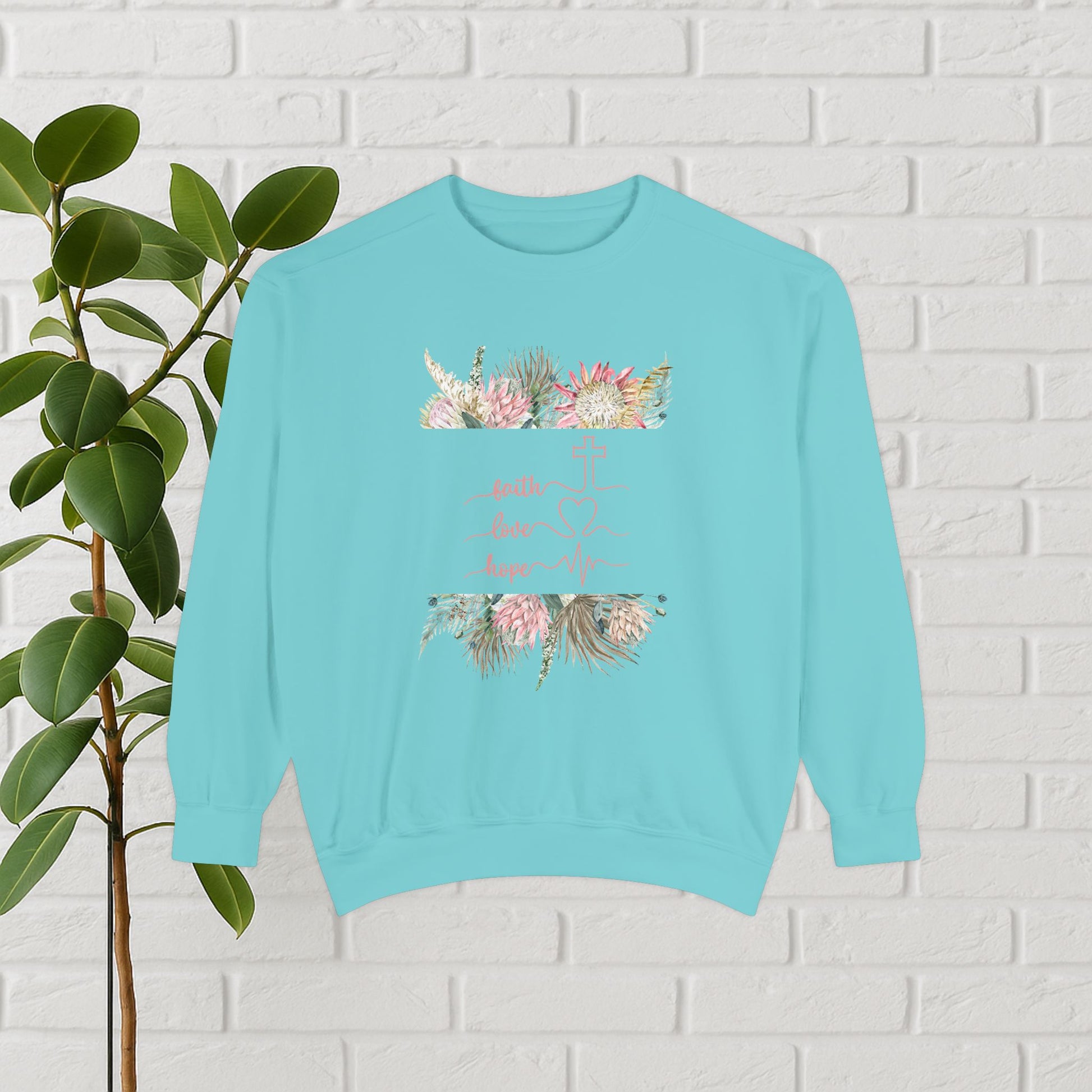 Spiritual Message Sweatshirt – Faith, Love, Hope, Unisex Apparel, Gift for Her, Cozy Wear, Inspirational Fashion