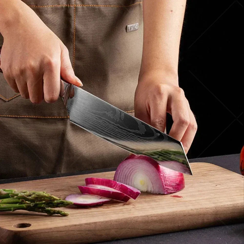 Gracefully Sharp™ Damascus-Style Chef Knife – Roast Ready Edition