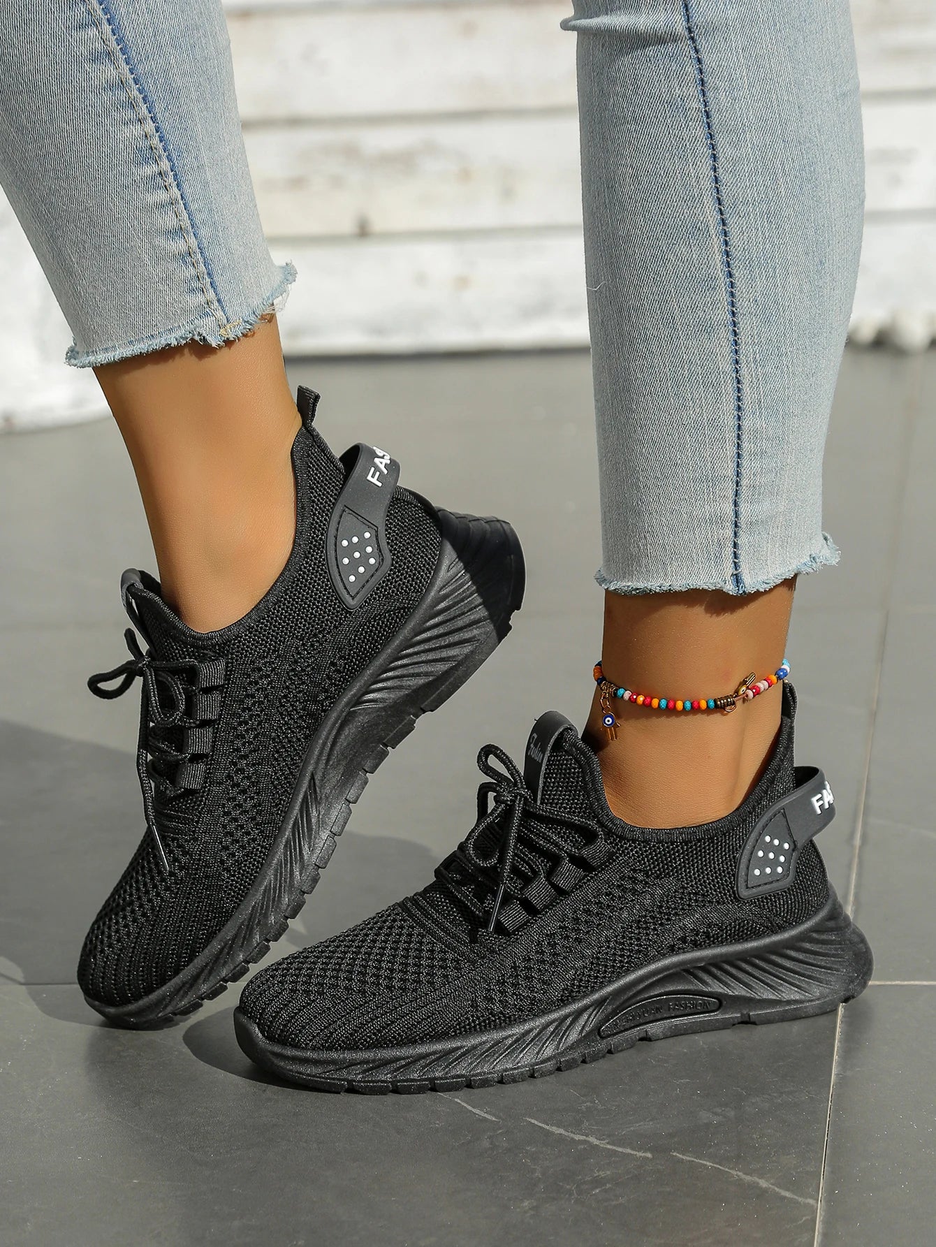 Women’s Casual Sneakers – 2025 Trendy Fly Weave Lightweight Sport & Leisure Shoes