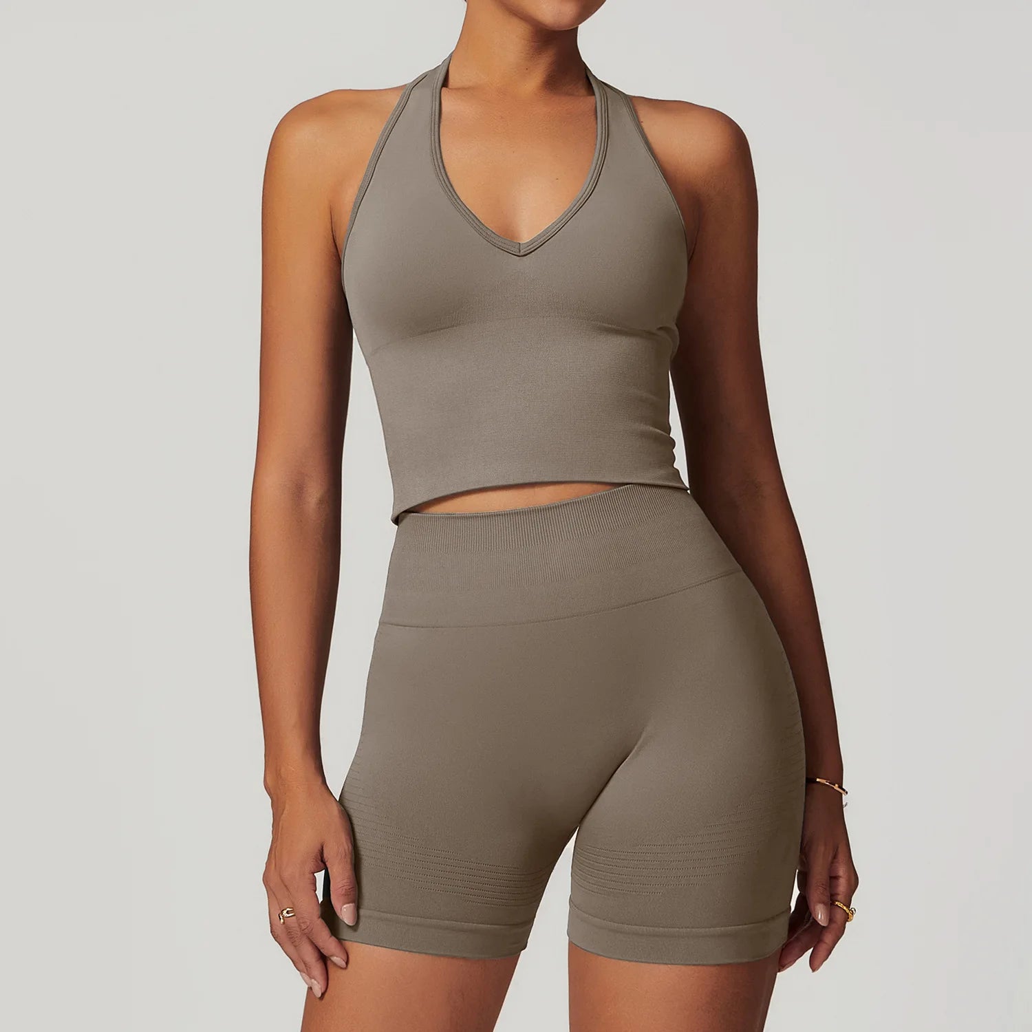 Glow & Go Seamless Women’s 2/3-Piece Gym Set – Long Sleeve Top, Sports Bra & High-Waist Leggings – Different Colors