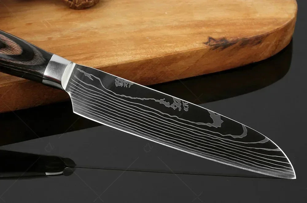 Gracefully Sharp™ Damascus-Style Chef Knife – Roast Ready Edition