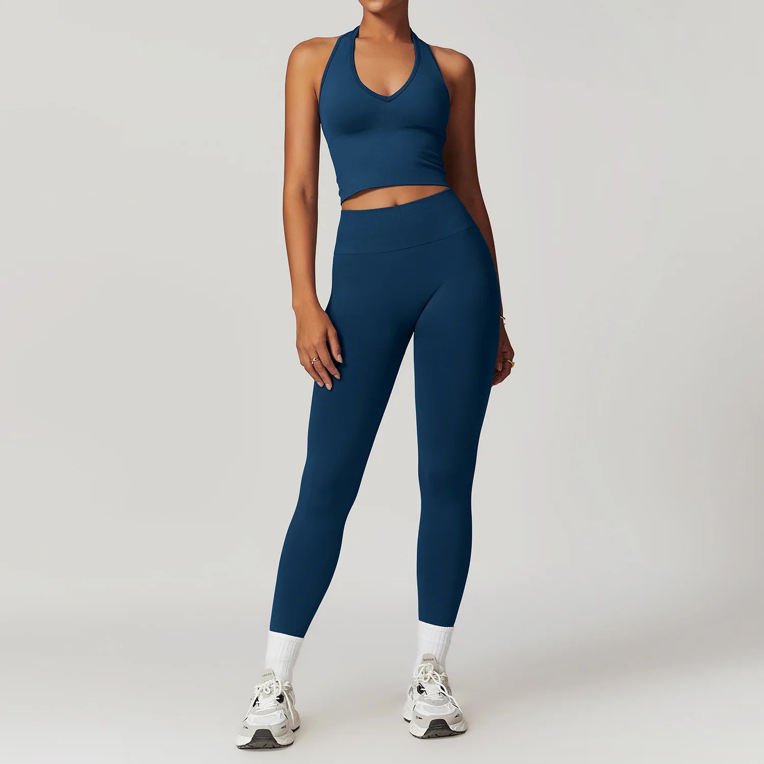 Glow & Go Seamless Women’s 2/3-Piece Gym Set – Long Sleeve Top, Sports Bra & High-Waist Leggings – Different Colors