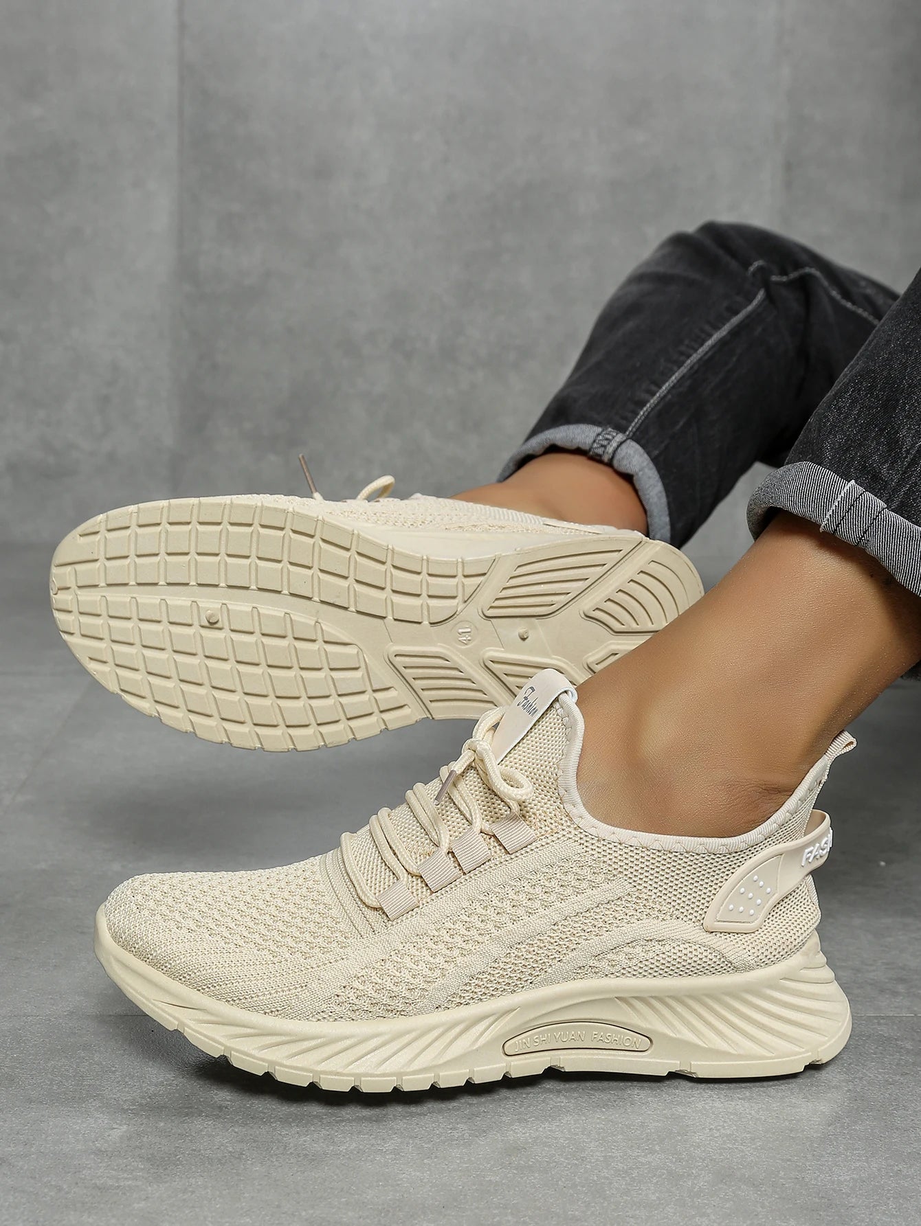 Women’s Casual Sneakers – 2025 Trendy Fly Weave Lightweight Sport & Leisure Shoes