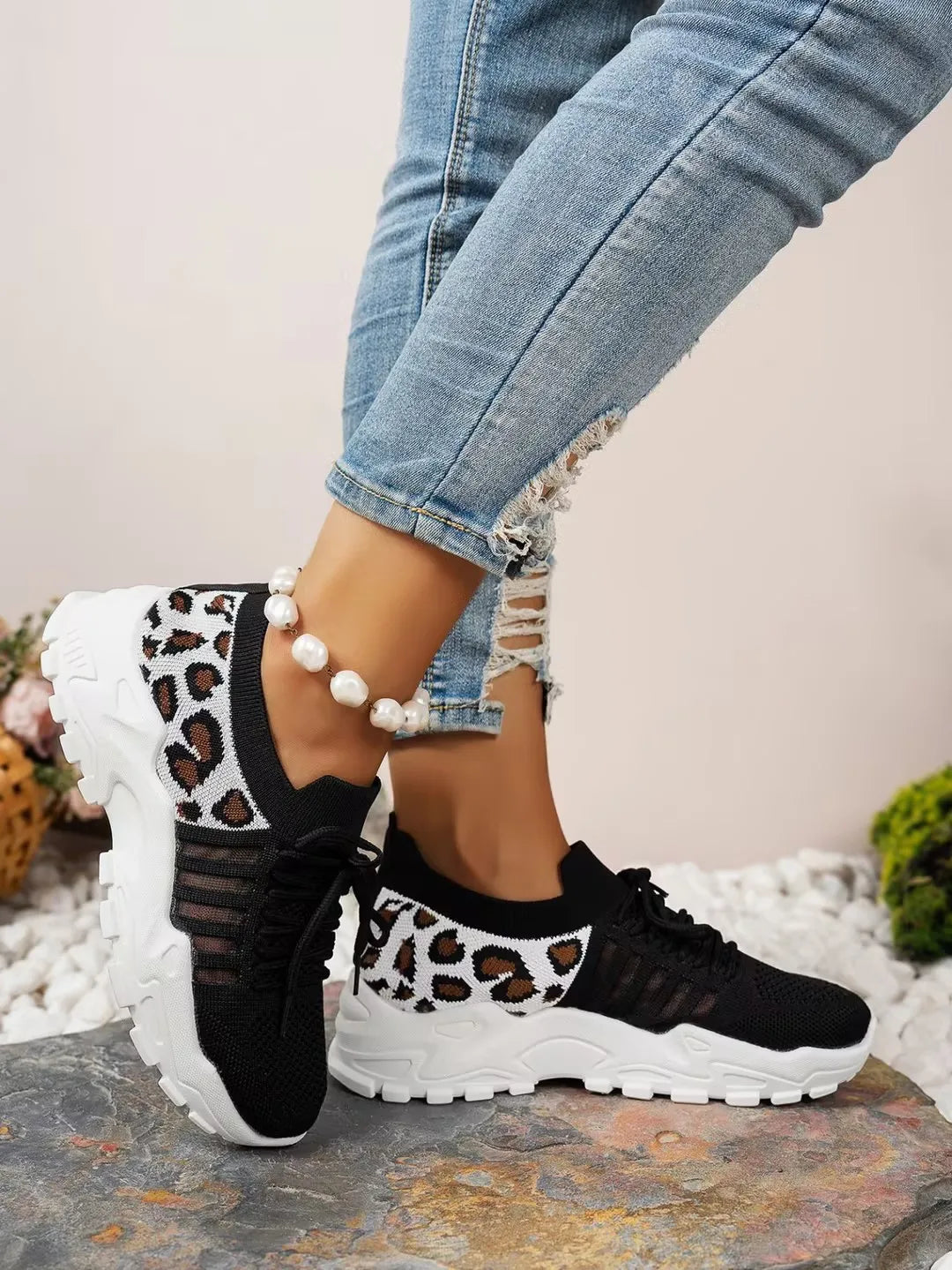 Women's 2025 Leopard Print Mesh Sneakers – Lightweight, Breathable & Stylish Casual Sports Shoes