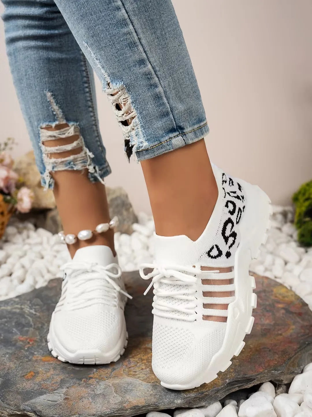 Women's 2025 Leopard Print Mesh Sneakers – Lightweight, Breathable & Stylish Casual Sports Shoes