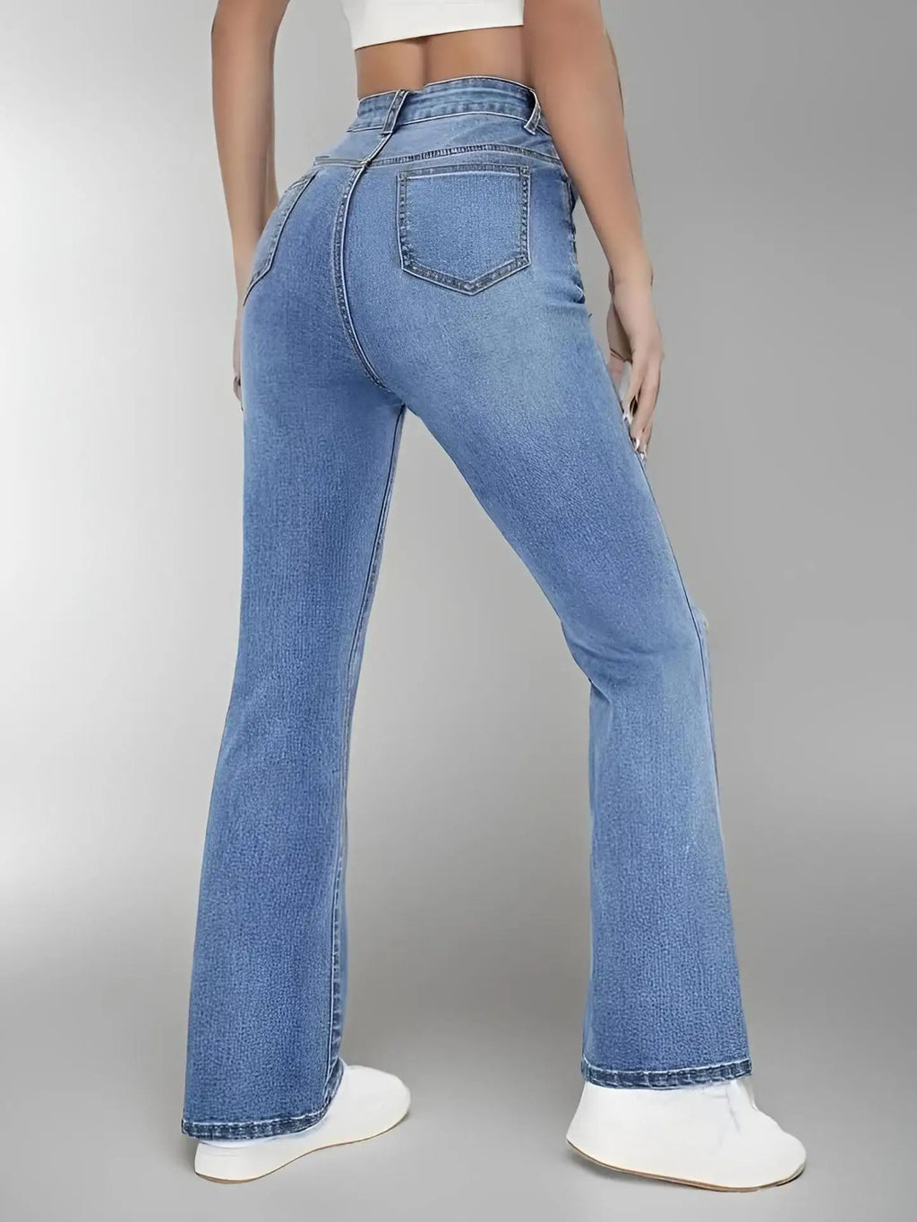 Gracefully Sleek High-Waist Slim Fit Jeans – Light Blue