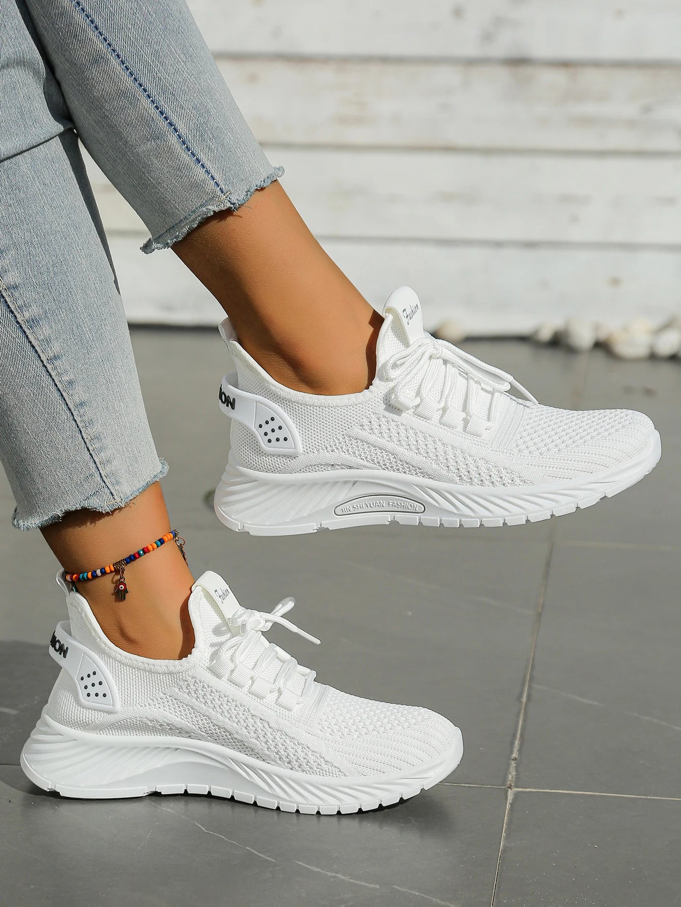 Women’s Casual Sneakers – 2025 Trendy Fly Weave Lightweight Sport & Leisure Shoes