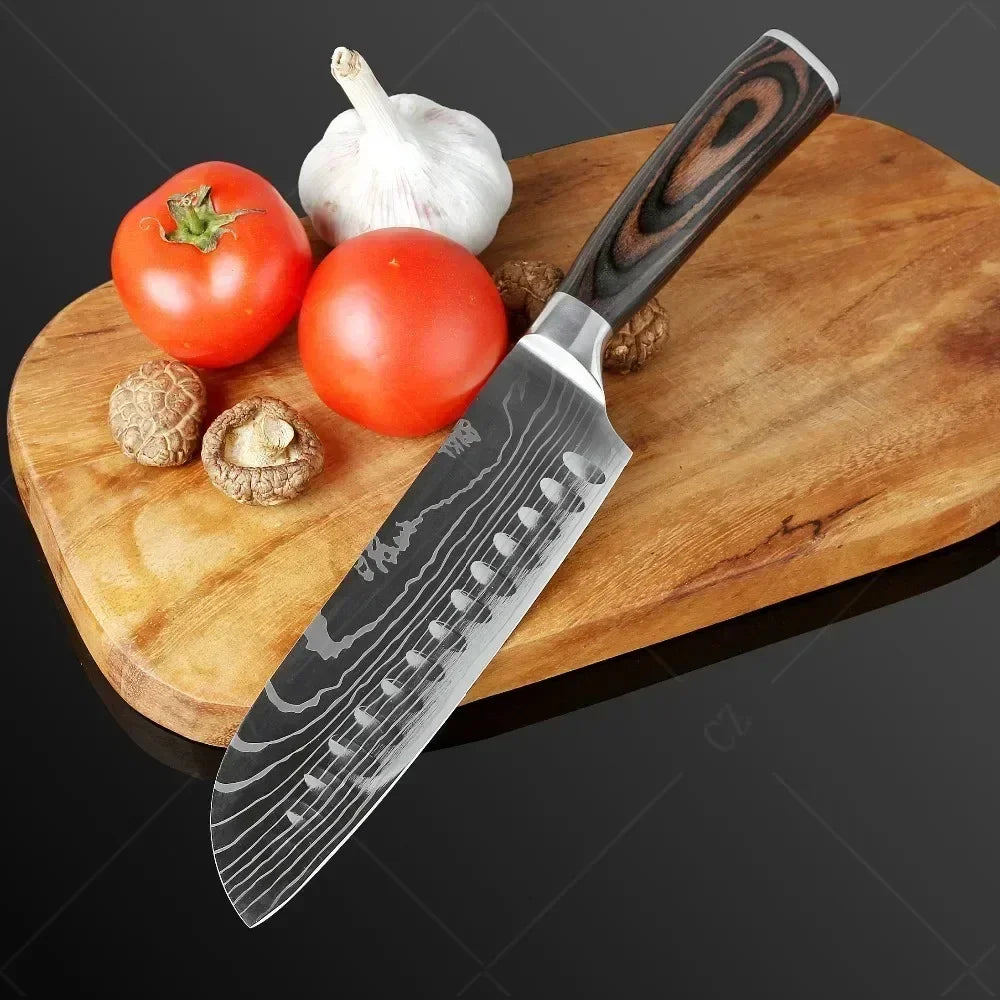 Gracefully Sharp™ Damascus-Style Chef Knife – Roast Ready Edition