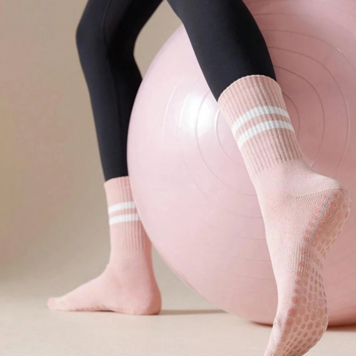 Glow & Go Non-Slip Pilates & Yoga Socks – 4 Pairs with Grips for Stability and Comfort