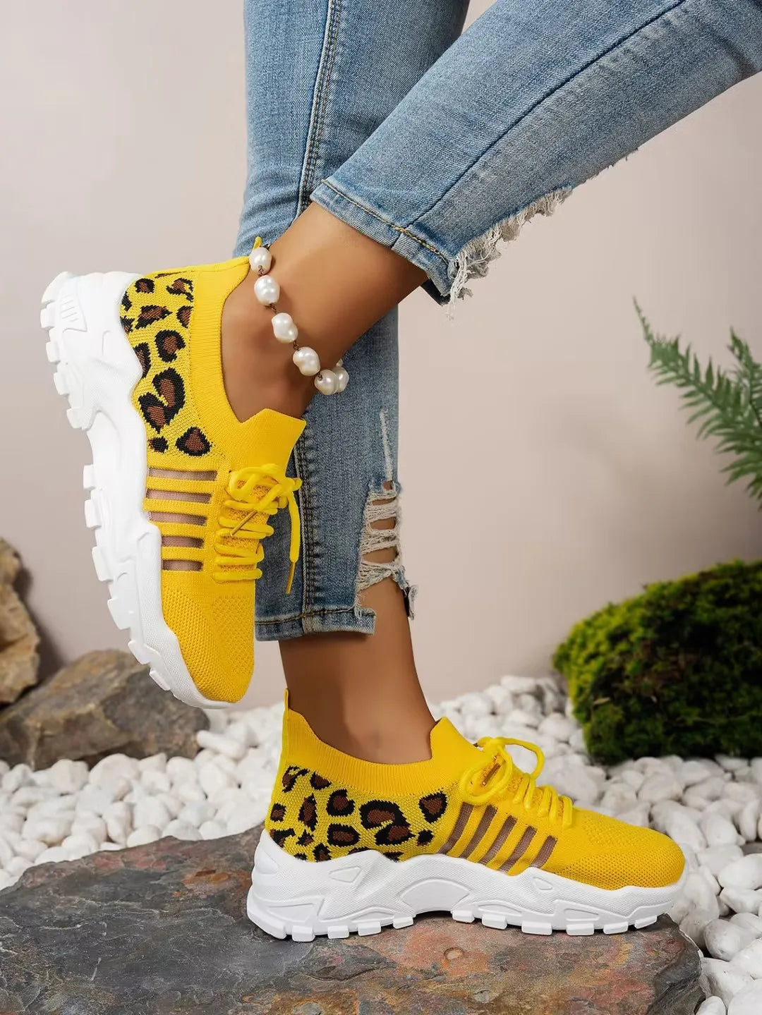Women's 2025 Leopard Print Mesh Sneakers – Lightweight, Breathable & Stylish Casual Sports Shoes