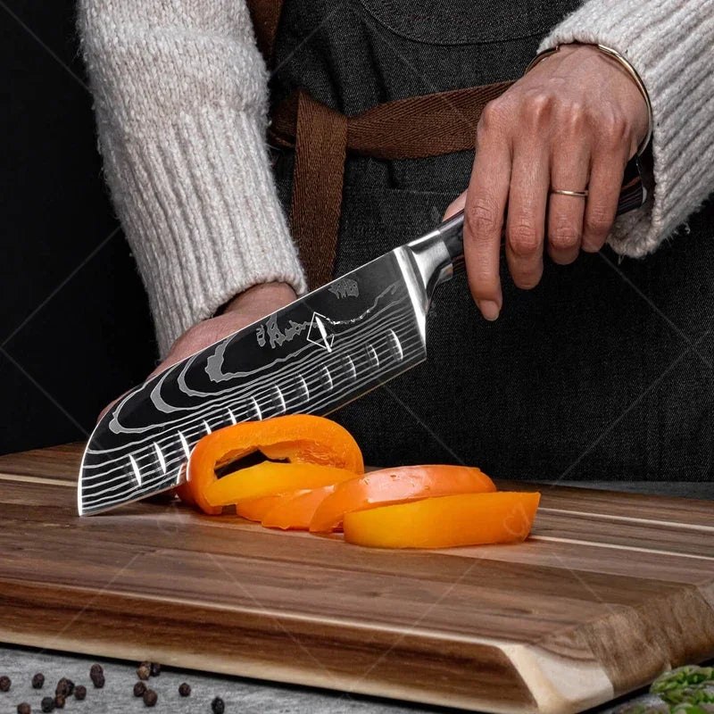 Gracefully Sharp™ Damascus-Style Chef Knife – Roast Ready Edition