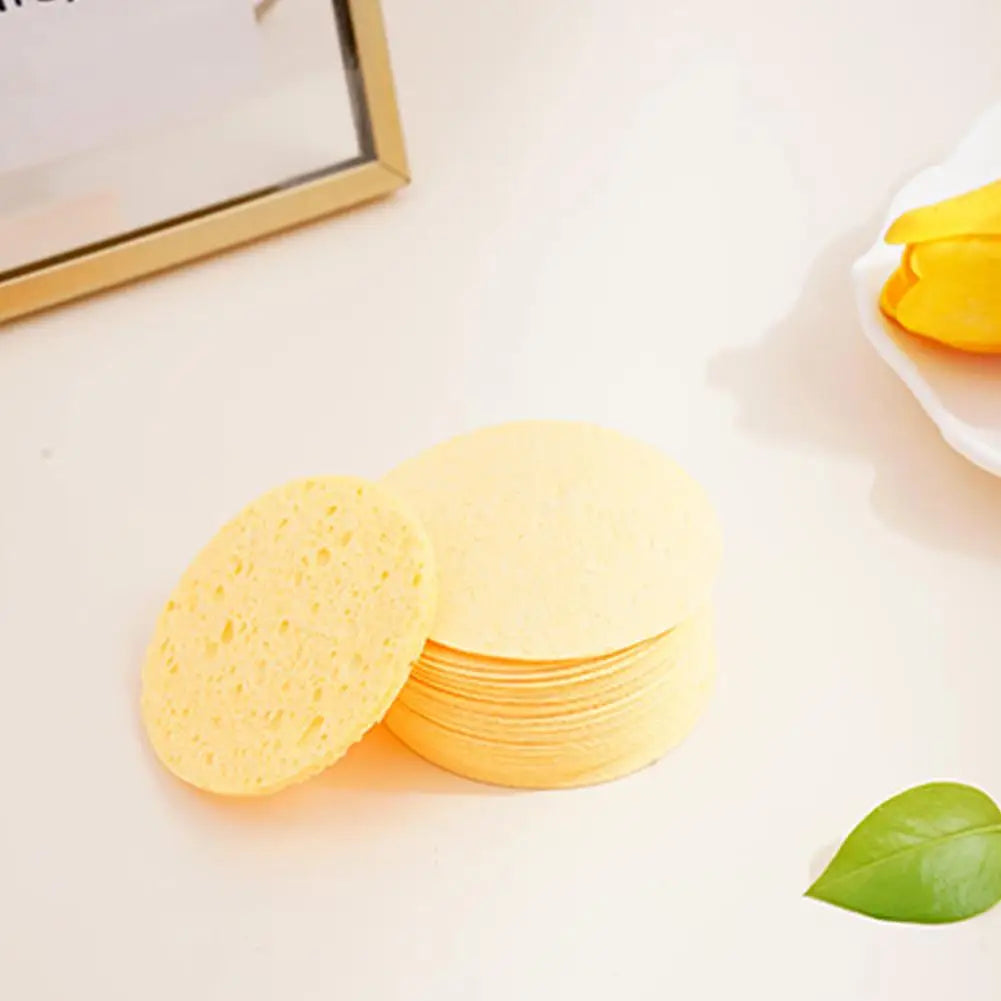 Gracefully Glowing™ Kojic Acid & Turmeric Exfoliating Cleansing Pads – Brighten, Clarify & Smooth (40 Pads)